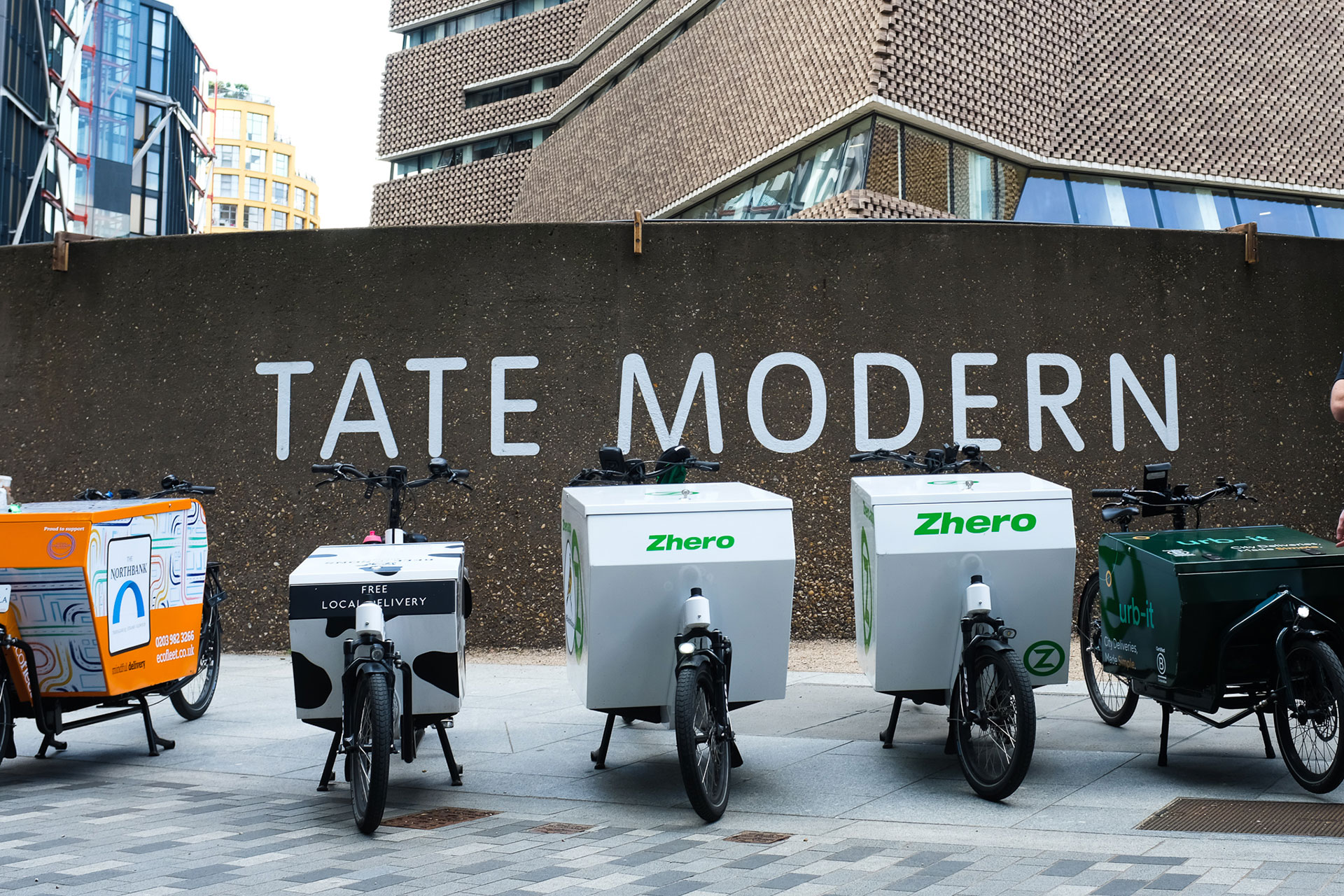 Cargo bikes outside Tate Modern